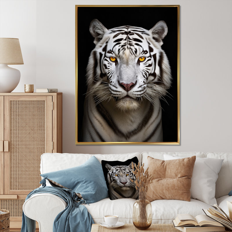 Tigre blanc féroce III - reproduction sur toile, H 20 po x l 12 po, Cadre flottant doré