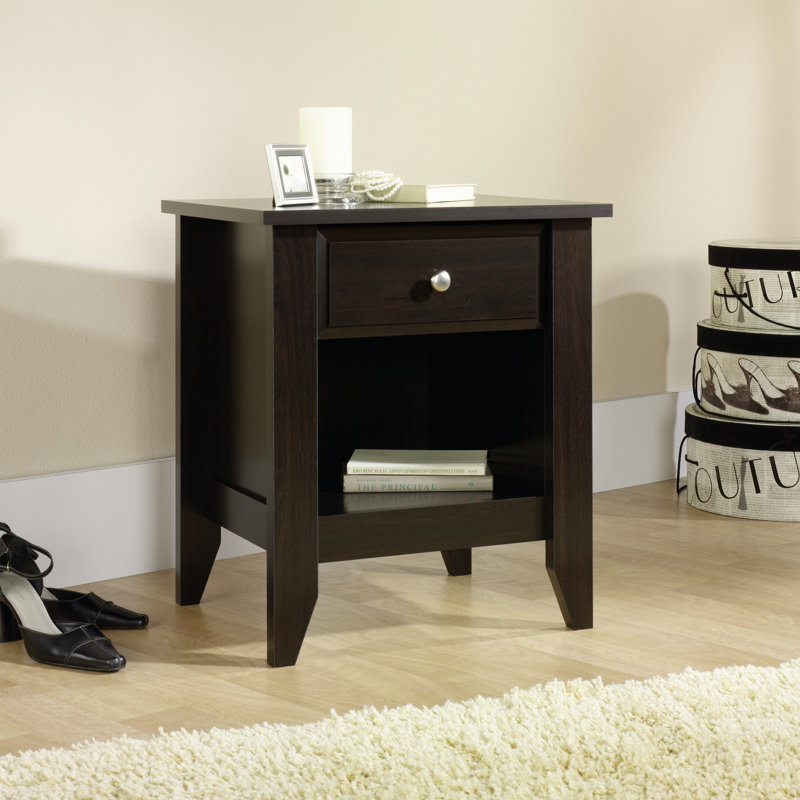 Ellynn 20.87'' W Nightstand