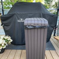 Keter Copenhagen Wood look 30 Gallon Trash Can with Lid for Indoor
