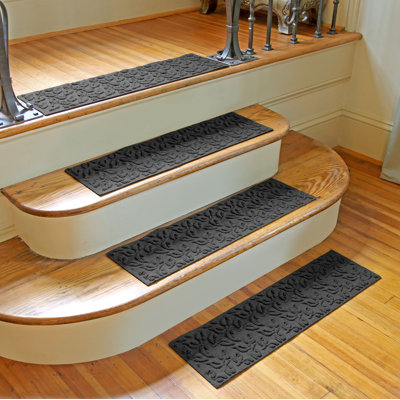 Ensemble de 4 marches d'escalier d'extérieur WaterHog® Dogwood Leaf 8,5 po x 30 po