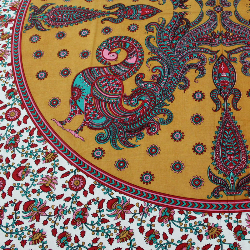 Tapisserie en coton peacock, H 87 po x l 90 po, Rouge