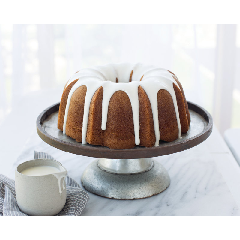 Nordic Ware Round Anniversary Bundt Cake Pan