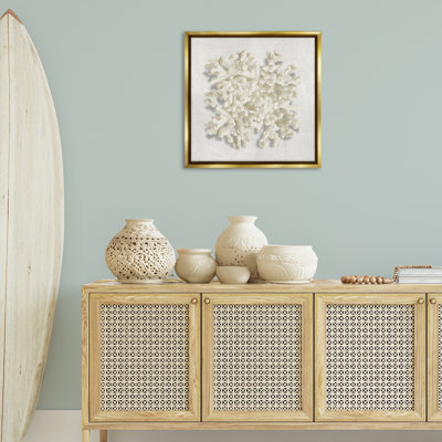 Cadre flottant aquatique neutre corail, design par Caroline Kelly