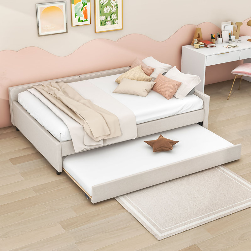 Lit plateforme tapissier Bruster, Grand