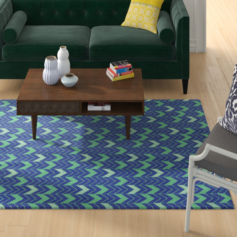Tapis bleu foncé/bleu à chevrons lineed Stephenie, Rectangle 5 pi x 7 pi