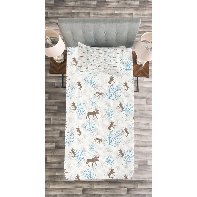 Rustic Polyester Coverlet, Queen Coverlet + 2 Shams