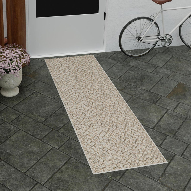 Gurjot Indoor/Outdoor Area Rug, Runner 2' x 8'