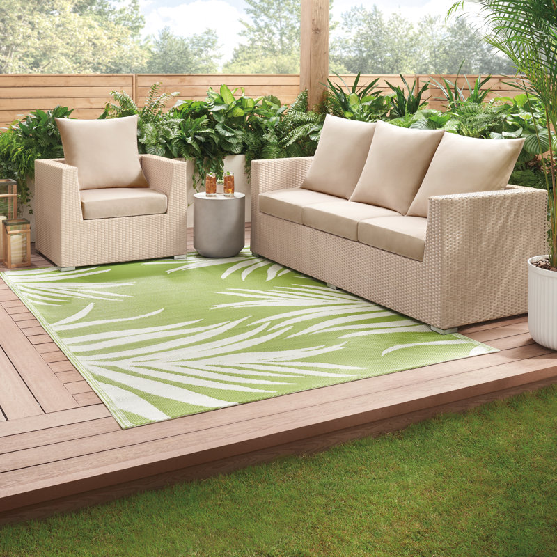Green and White Reversible Synthetic Outdoor Patio Rug 9' x 12'