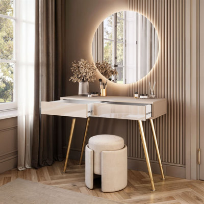 Dressing Table with Mirror
