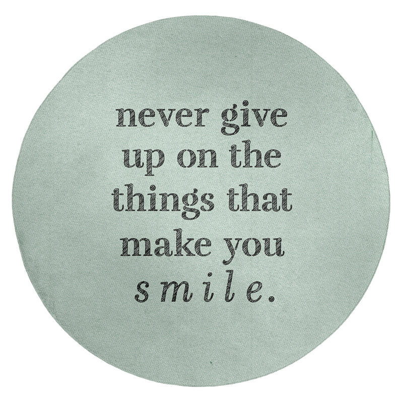 Quotes Chenille Indoor Rug, Round 5'