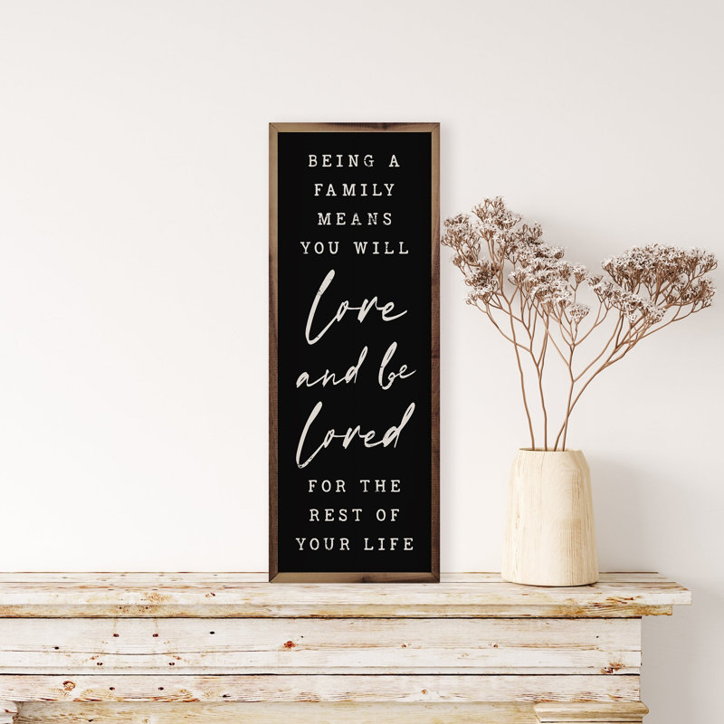 «Love And Be Loved» - noir, H 12 po x l 4 po