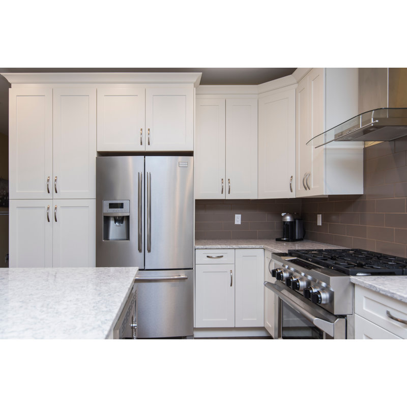 Base Pull Out Spice Rack Cabinet 9"W x 34.5"H x 24"D in White Shaker
