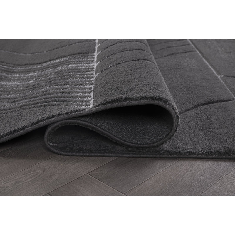 Salice Geometric Machine Made Indoor / Outdoor Area Rug, Rectangle 3'3.4" x 4'11.1"