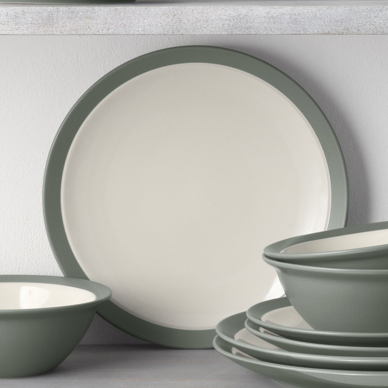 Noritake Colorwave Curve Dinner Plates 11", Green