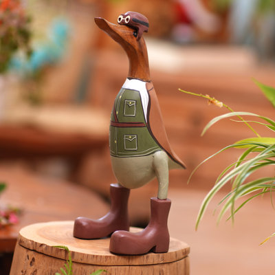 Graddy Figurines & Sculptures