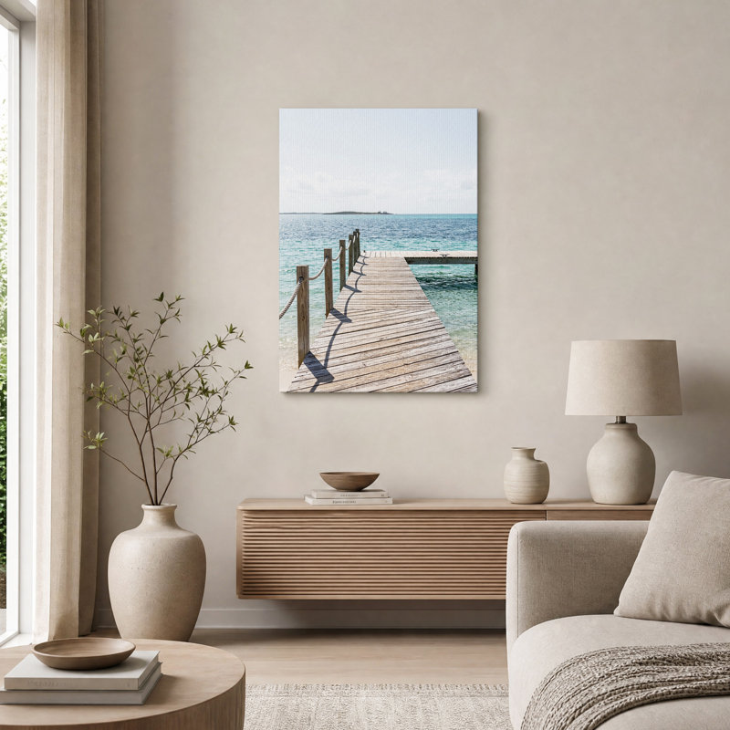 Tableau sur toile représentant une jetée en bois avec une rambarde en corde surplombant une eau turquoise, H 30 po x l 20 po