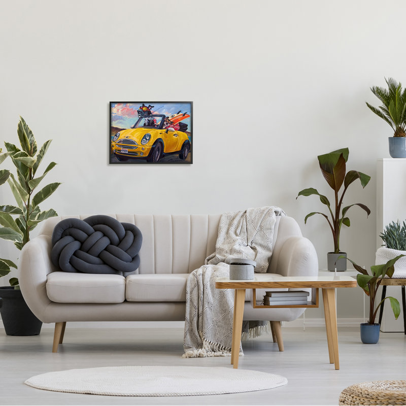 Voiture de plage convertible jaune avec chiens de compagnie par CR Townsend - Peinture, H 16 po x l 20 po x P 1,5 po