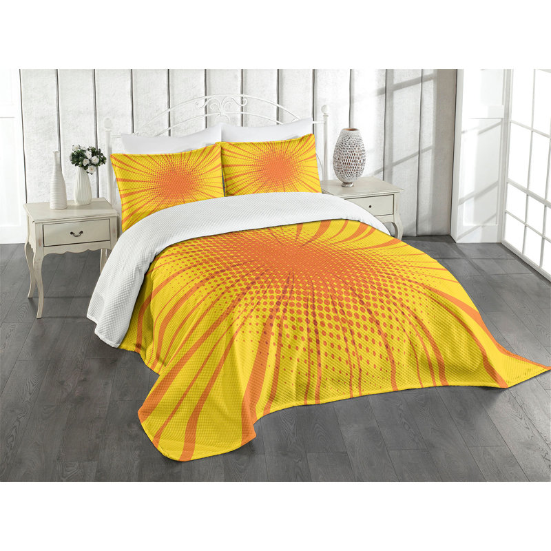 Queen White Quilted Bedspread Set with Pillow Shams