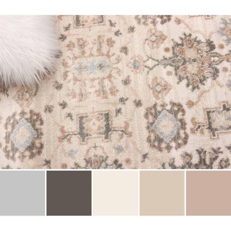 Gloria Ivory Rug, Runner 2'8" x 8'2"