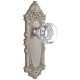Grandeur Grande Victorian Plate Passage with Chambord Crystal Door Knob