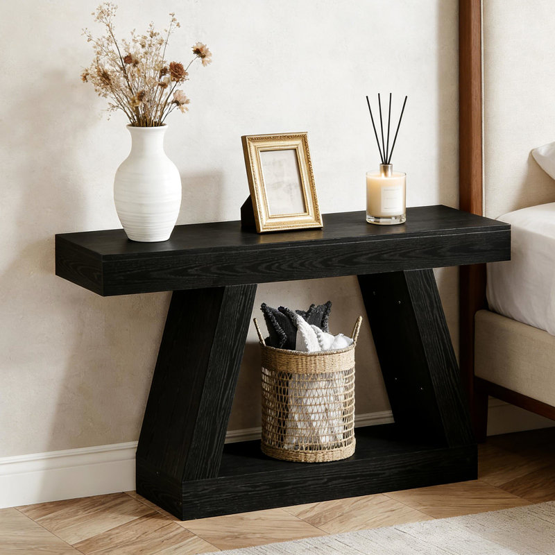 Console rustique en bois noir de 140 cm avec rangement, idéale pour les entrées et les salons, construction robuste en bois massif, solide et fonctionnelle.