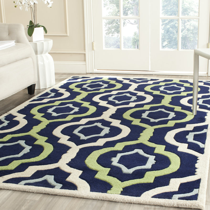 Hulcott Geometric Wool Hand Woven Area Rug, Rectangle 183 x 274 cm