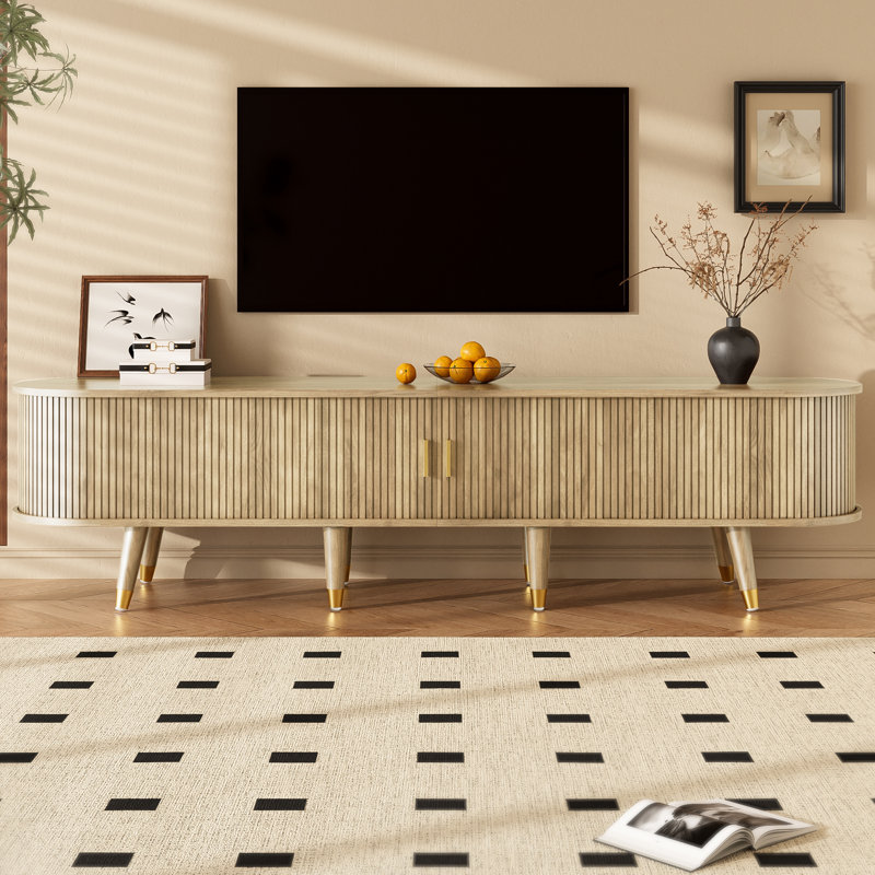 Meuble télé Truma de 69 po avec porte coulissante et rangement spacieux, Naturel