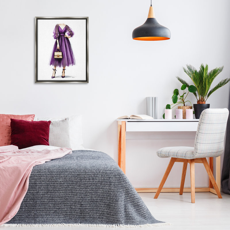 «Glam Purple Gown» par Amanda Greenwood, H 31 po x l 25 po, Cadre flottant gris lustré