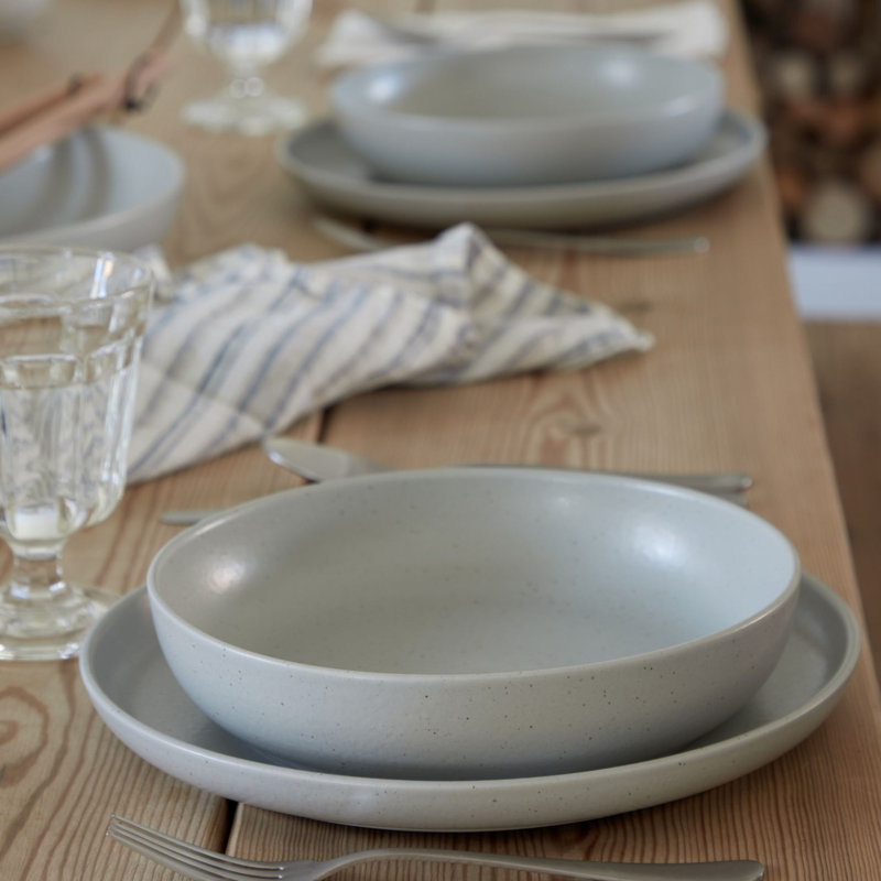 Pacifica Stoneware Dinner Plate
