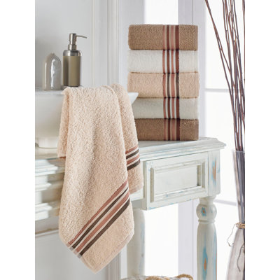 Sumayyah Lightweight Hand Towel