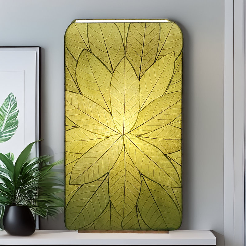 Rebersburg Cocoa Leaves Novelty Lamp, Green