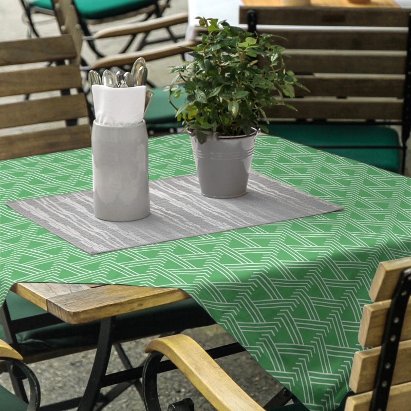 Classic Zig Zag Tablecloth, Green/White