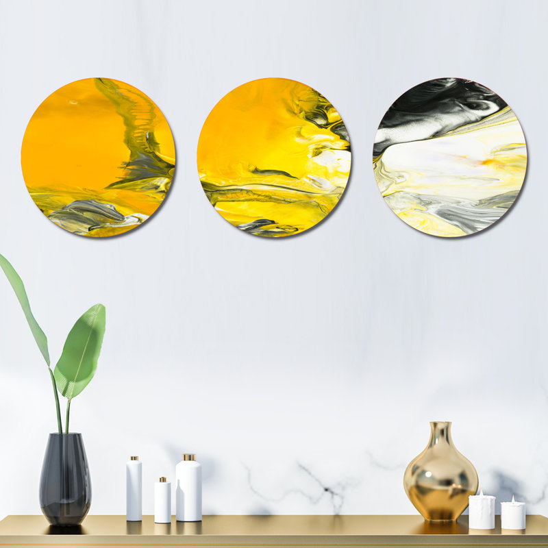 Abstract Wall Decor on Metal
