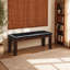 Banc en bois de style transitionnel avec coussin capitonné et traverses latérales
