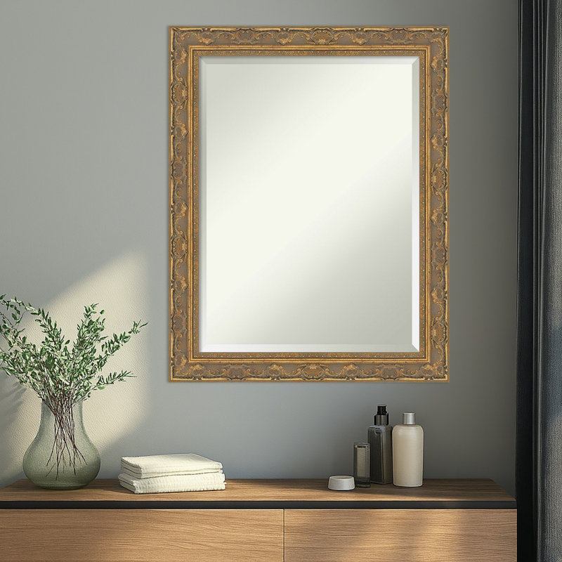Miroir mural Filigree, 28,5 po x 22,5 po, Doré