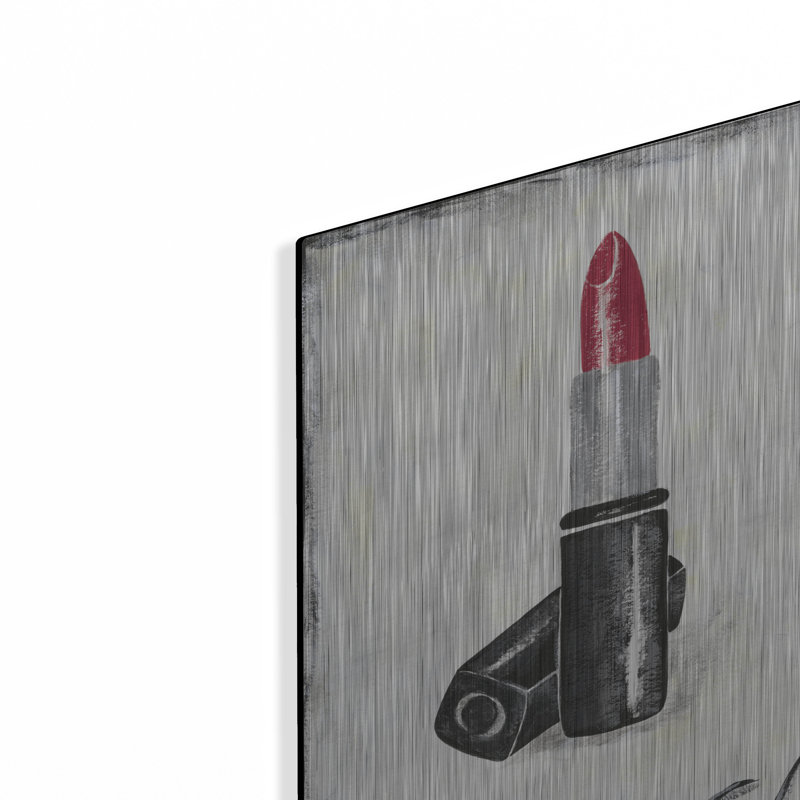 Art mural en métal «Rouge à lèvres» par Chariklia Zarris, H 16 po x l 12 po