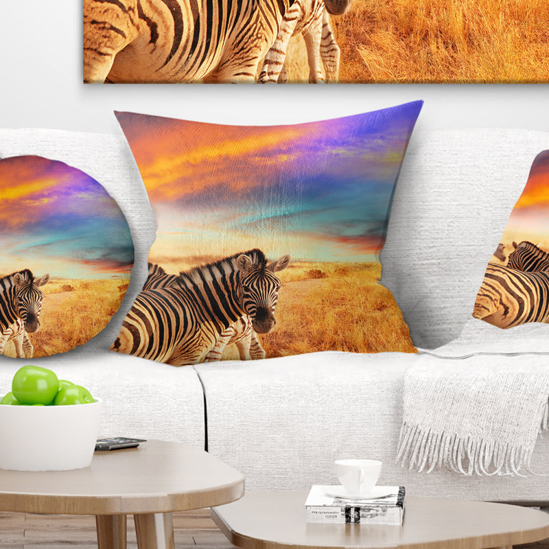 Coussin décoratif zèbres dans l’arbuste sous le lit couleur ciel, 16 po x 1 po, Coussin décoratif