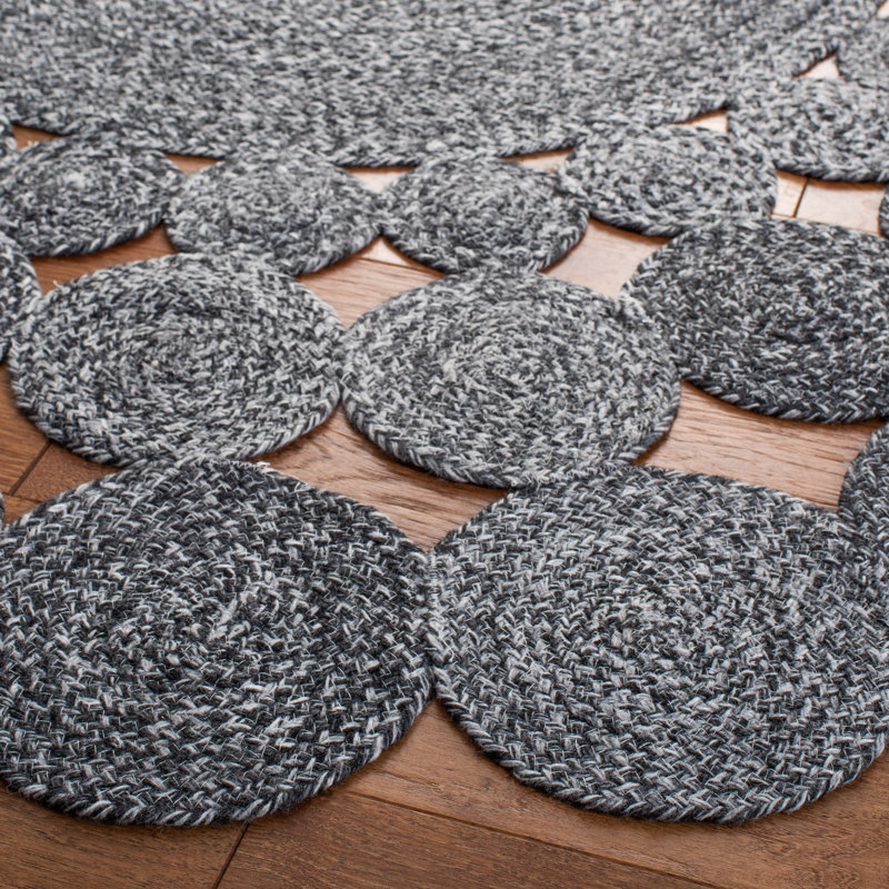 Dudley Hand Woven Performance Rug, Round 7'