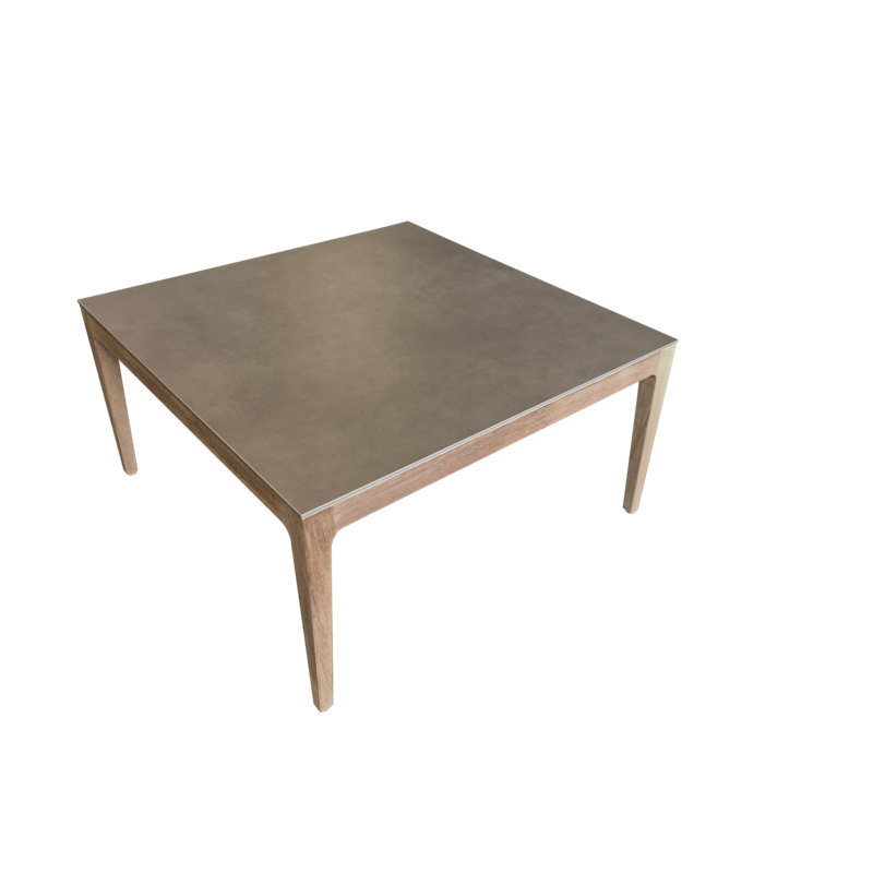 Table d'extérieur Kymir L 31 po x l 31 po, Taupe, Piedmont