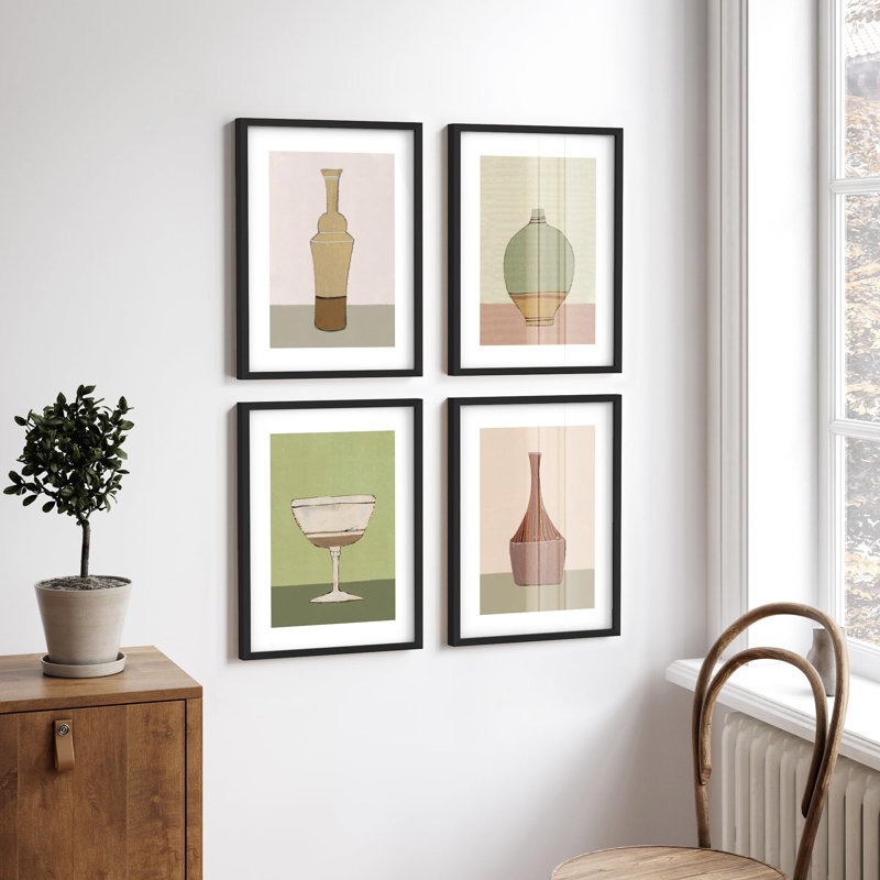 "Décoration murale de style rétro Mid-Century avec bouteilles et vases", 4 pièces, Noir, H 32 po x l 24 po