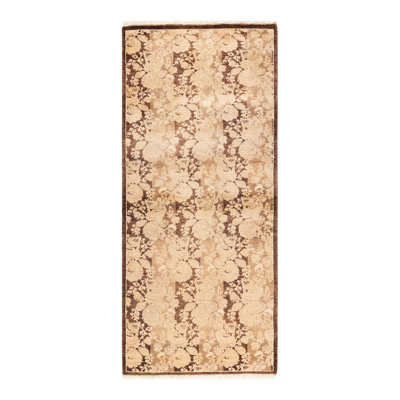 Classic One-of-a-Kind 2' 8" x 6' 1" Hand Knotted Area Rug