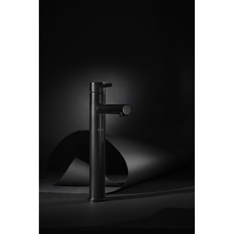 GS™ Single Handle Tall Lavatory Faucet, Black