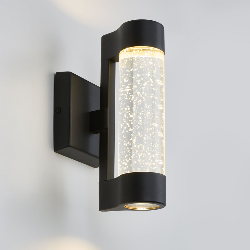 Alayzhia LED Wall Light, Black