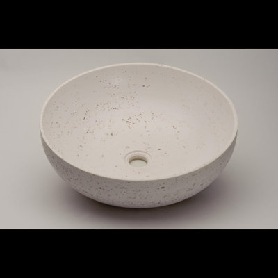 Maestro Bath 17.7'' Circular Bathroom Sink