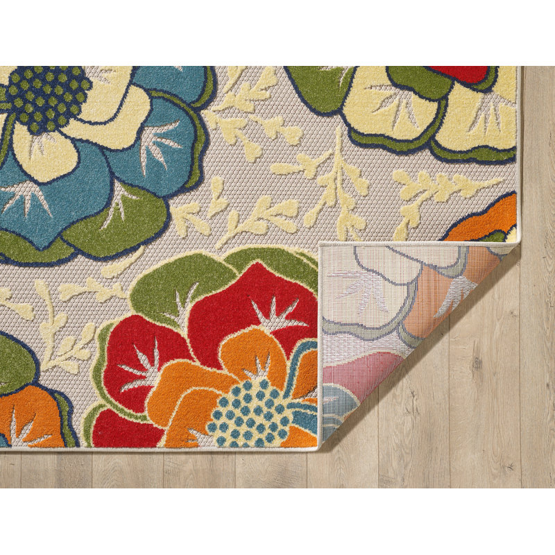 Indoor / Outdoor Rug, Rectangle 6'7" x 9', Ivory