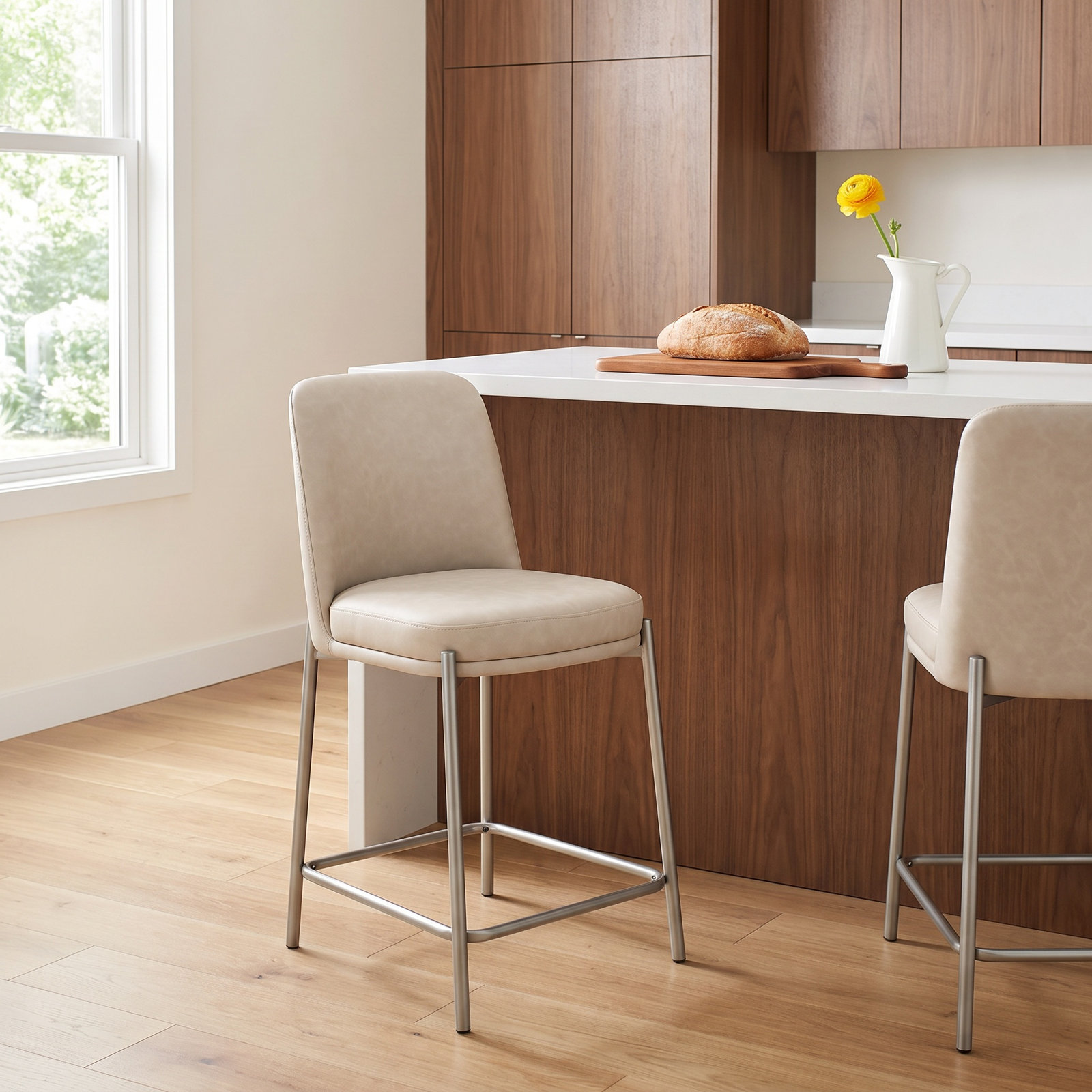 31" Bar Stool, Counter Stool (25” Seat Height)