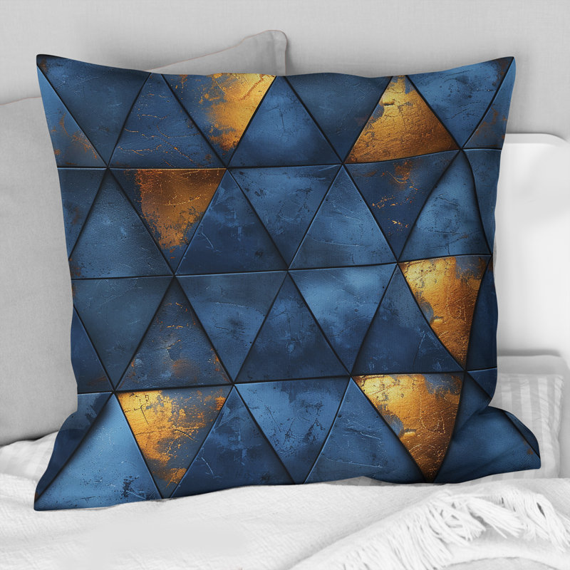 Blue Gold Modern Glam Triangles I - Coussin décoratif moderne, H 16 po x l 16 po