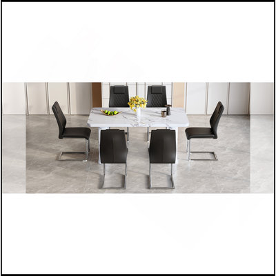 Ensemble table et chaises 64,5 po x 35,4 po, table de salle à manger élégante en marbre blanc texturé, alliant parfaitement simplicité et transparence.