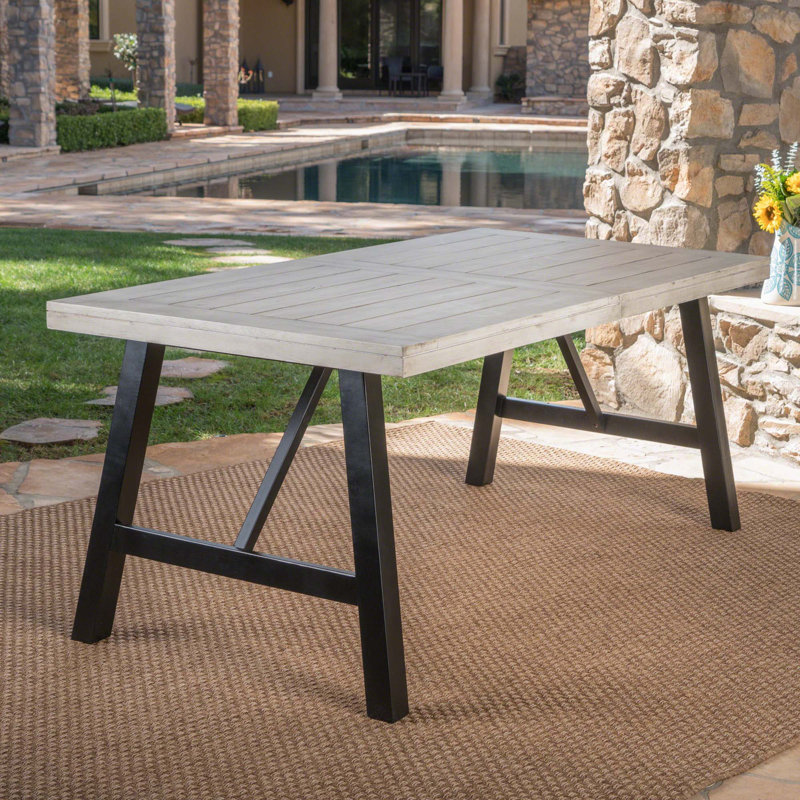 Table repas, Gris
