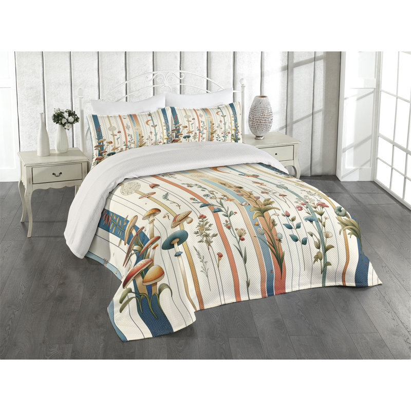 Polyester Floral Coverlet, King Coverlet + 2 Standard Shams